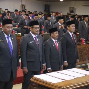 Sang Guru Ngaji yang Jadi Pimpinan Parlemen