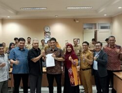 PSEL Diharapkan Bisa Menyelesaikan Masalah Tanpa Masalah Baru, Komisi C DPRD Semarang Bahas Raperda Sampah Bersama Tim Ahli Undip