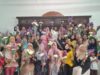 Siti Roika Rayakan Hari Kartini Bersama Warga Rejosari Lewat Kegiatan Merangkai Bunga